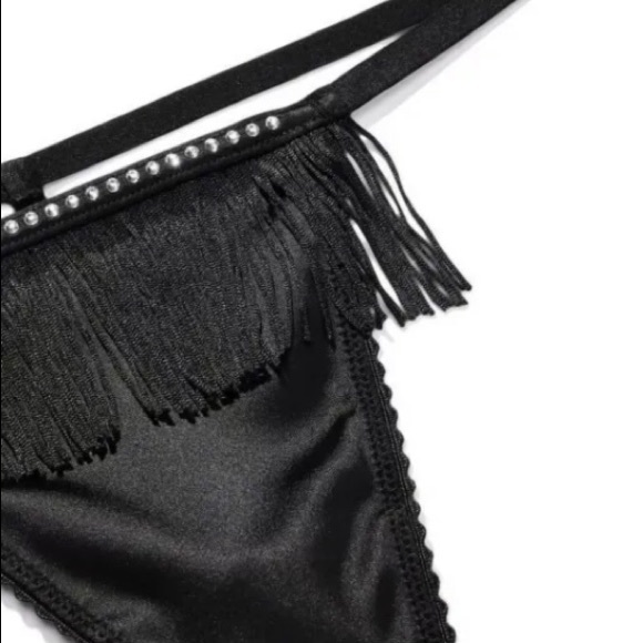 Victoria's Secret bling garter belt M/L and
bling fringe panty Size Large! - Picture 9 of 12